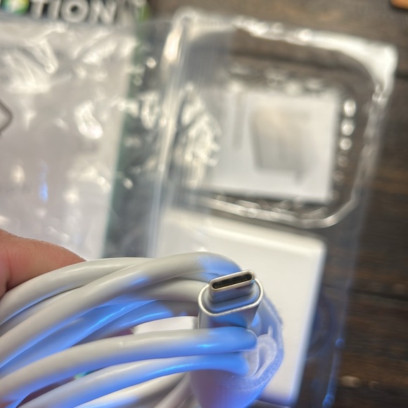 Computer Charger - Picture 2 of 2